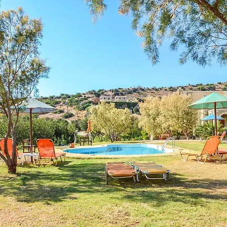Petra-mare 6 * Triopetra
