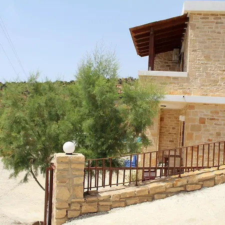 Petra-mare 6 * Triopetra