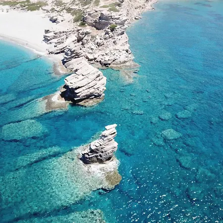 Petra-mare 6 * Triopetra